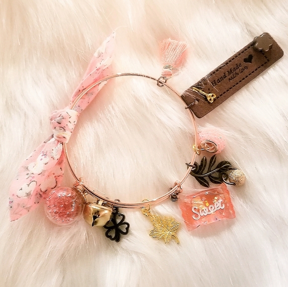 TEESAN MAKE A STATEMENT Japanese Handmade Rose Gold Sweet Candy Bangle - Picture 2 of 5